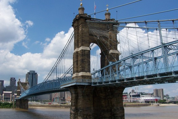 Picture of the John A Roebling Suspension bridge